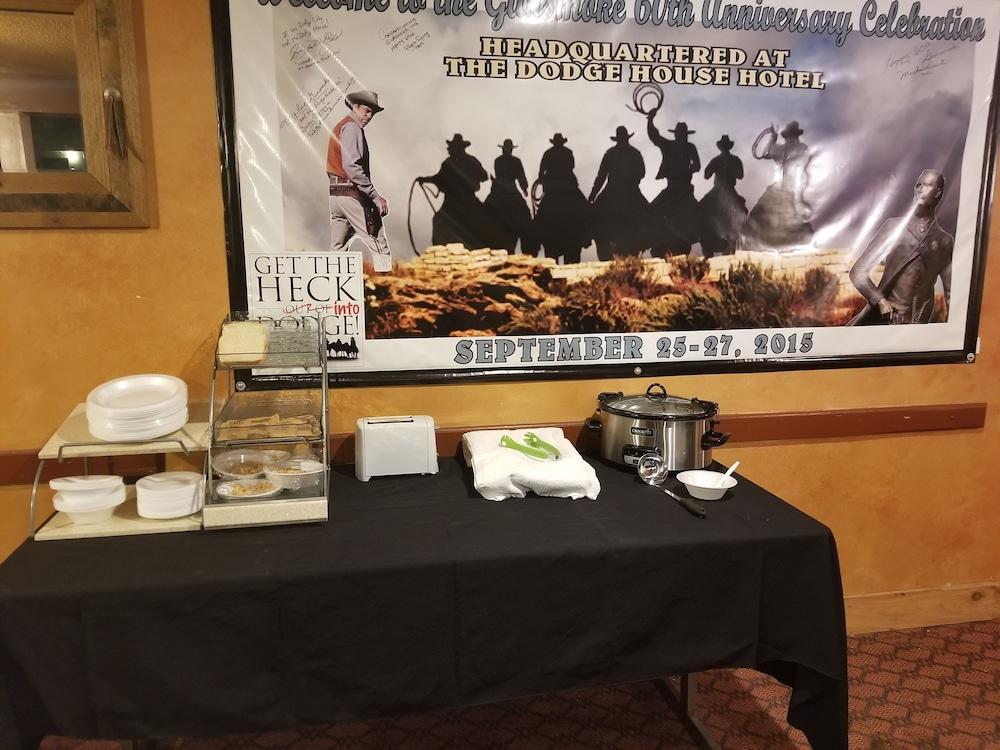 Dodge House Hotel 道奇城 外观 照片